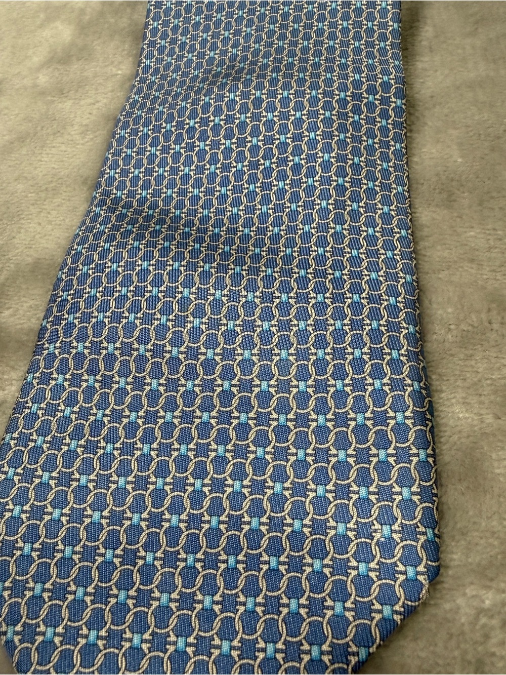 Salvatore Ferragamo Men's Blue 100% Silk Designer Tie Geometric - Picture 2 of 3